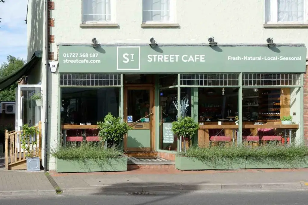 STREET CAFE ST ALBANS